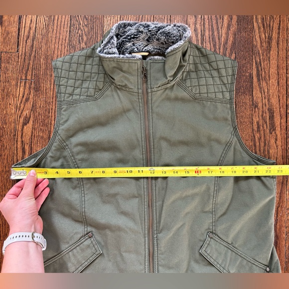 Noble Outfitters Women's Canvas Vest - Picture 14 of 16
